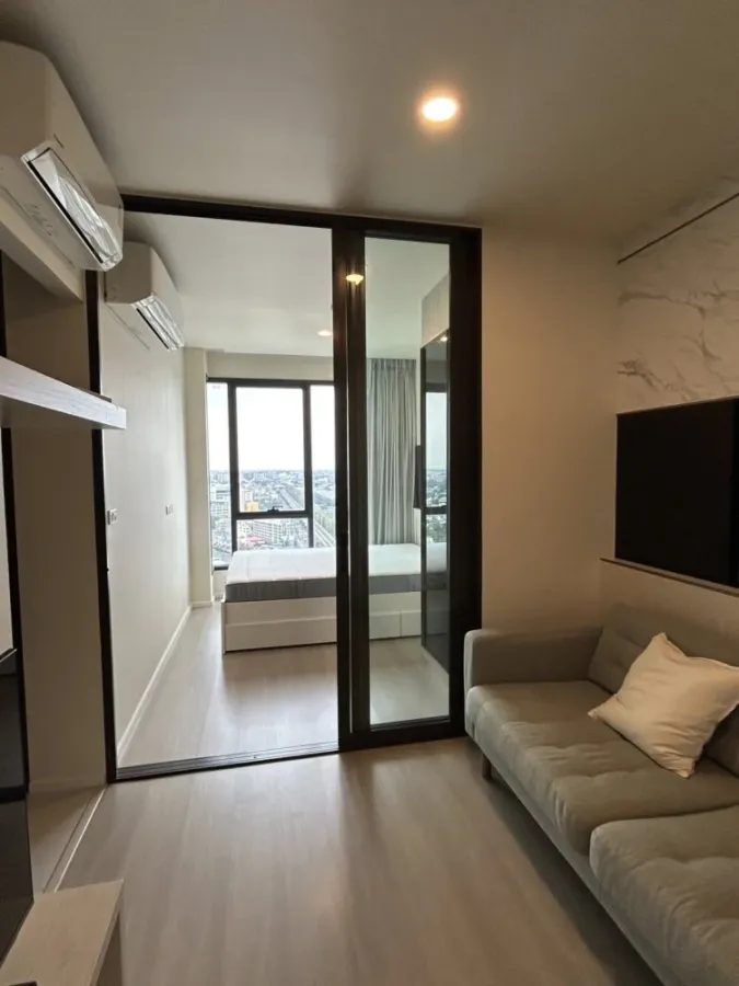 ให้เช่า เซียล่า ศรีปทุม ห้องแบบ 1 bed plus อยู่ชั้นสูงมากๆ ได้วิวเมืองโปร่งดล่งสบายตา ห้ามพลาด