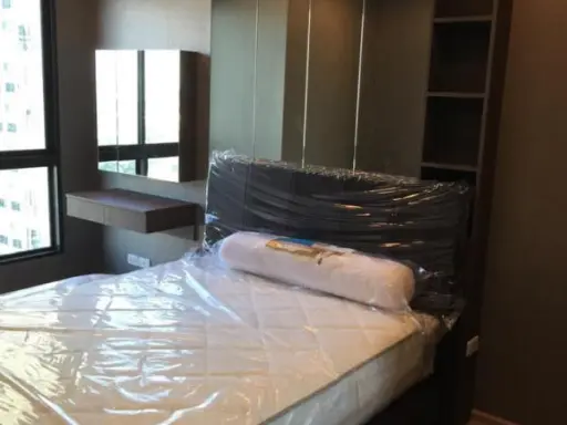Condo for rent, Ideo Sathorn-Thapra, very beautiful room, built-in furniture, 18th floor, complete electrical appliances, ready to move in