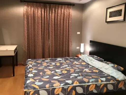 For rent: Resorta Yen Akat, 7th floor, corner room, spacious room, comfortable. Comes fully decorated, reserve quickly.