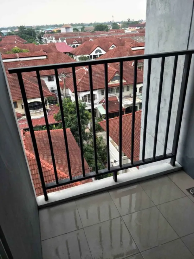 ขาย D-Condo รัตนาธิเบศร์ ห้องพร้อมอยู่ ชั้น 6 สูงกำลังดี ราคากำลังโดน ครบจบที่เดียว ต้องรีบมาซื้อ