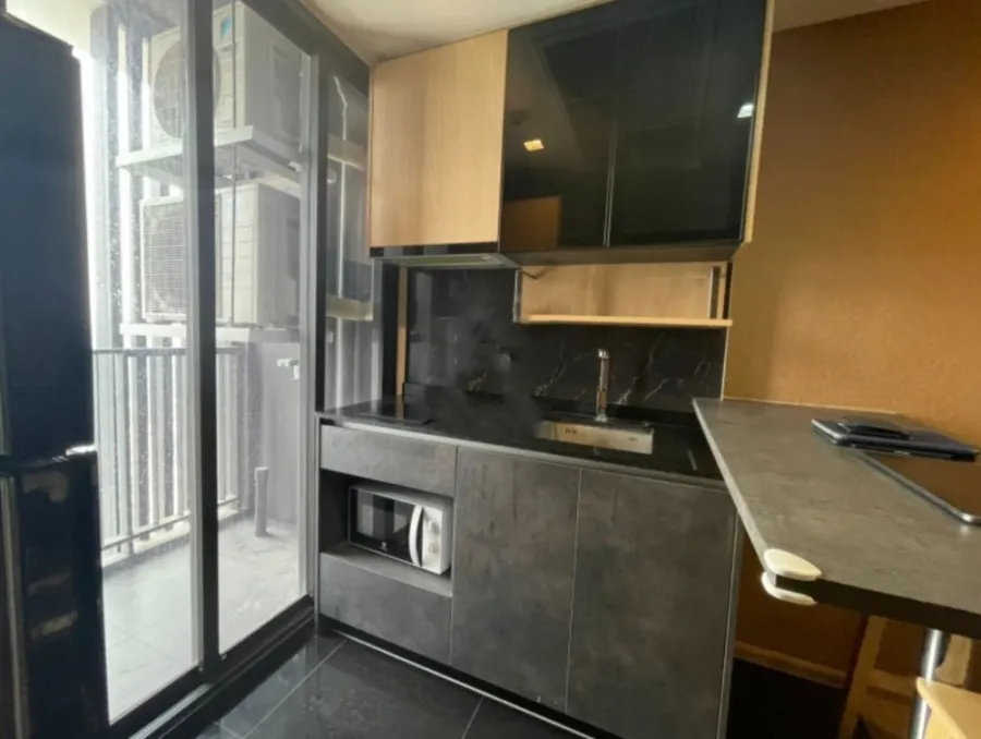 For rent Condo The Line Chatuchak-Mochit, high floor, beautiful view, near MRT, convenient transportation, don't miss it!!
