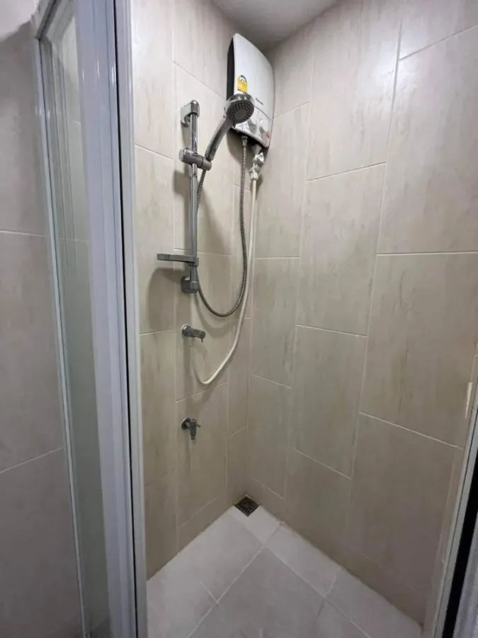 For sale, rent, Atmoz Ladprao 71, 4th floor, complete electrical appliances, very good price, one bag can move in.