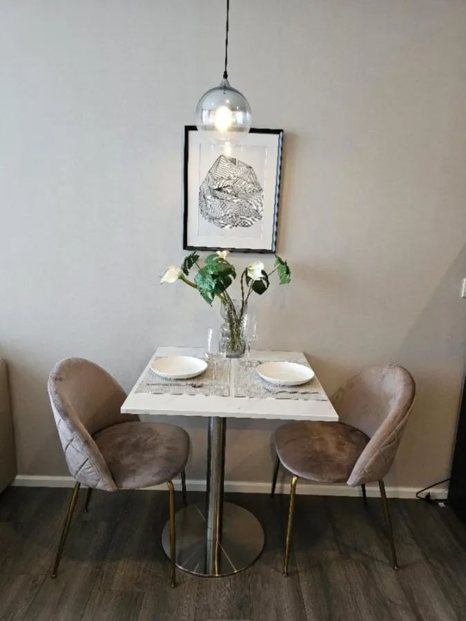 Whizdom Essence condo for rent, 11th floor, fully furnished. Book now!
