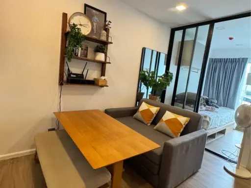 ให้เช่า Atmoz Ratchada-Huaikwang ห้องกว้างพื้นที่ใช้สอยเยอะ ตกแต่งคุมโทน มาพร้อมเฟอร์ครบครัน จองเลย images