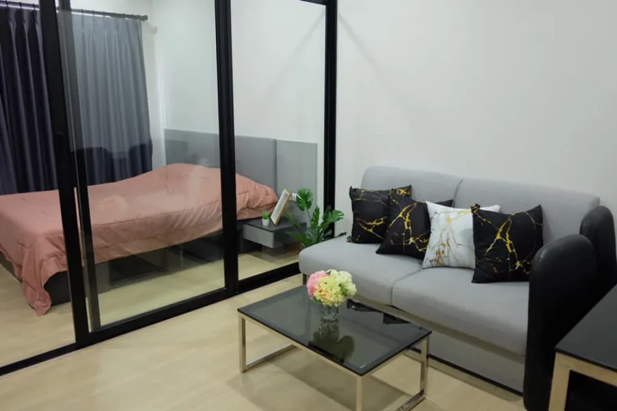 Condo for rent, Supalai Loft, Yaek Fai Chai Station, nice room, high floor, good view, no block, can't miss it.