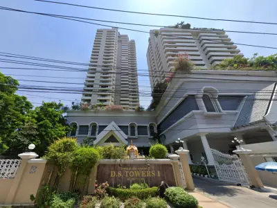Condo D.S. Tower 1 Sukhumvit 33
