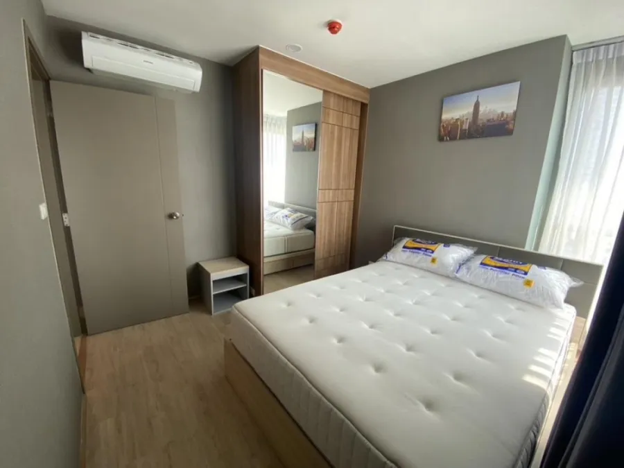 For sale: Ideo O2, 21st floor, pool view, beautiful room, comes with complete decoration. If you are interested in becoming an owner, reserve now.