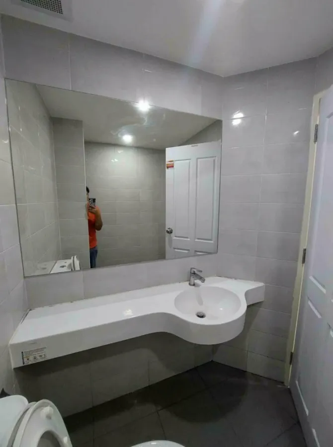 For rent: VIIA 7 Bangna by Apasiri, 1 bedroom, 1 bathroom, fully furnished, pool view. Don't miss out!