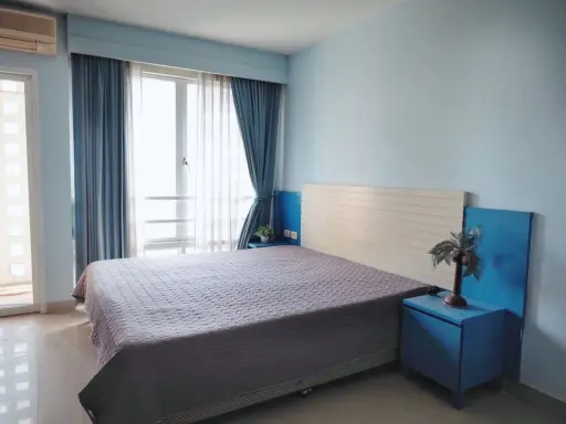 For rent!! Condo I-House Laguna Garden RCA, beautiful room, good price. Fully furnished, ready to move in, don't miss it!!