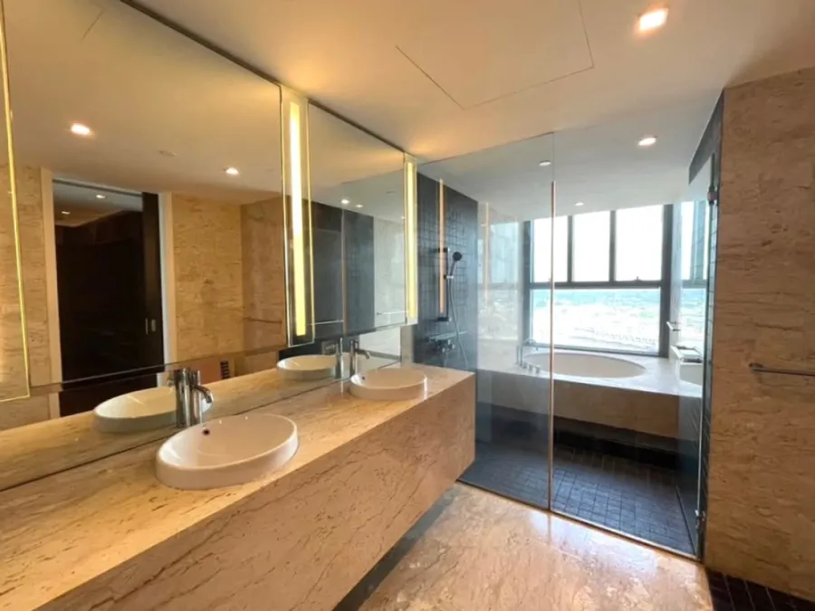 For rent: The Pano Rama 3, 18th floor, Chao Phraya River view, fully furnished, very livable. Book now!