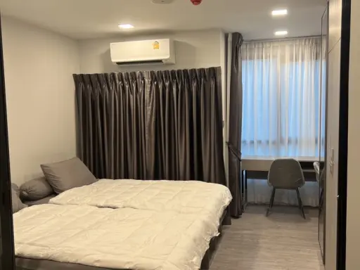 For rent, Cave Eva, 5th floor, pool view, fully furnished room, ready to move in immediately. Hurry and reserve now. Don't miss it. Hurry.