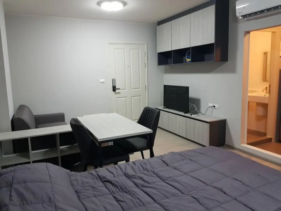 For rent, D Condo Campus Kamphaeng Saen, ready to move in, friendly price, convenient to travel, can't miss it.