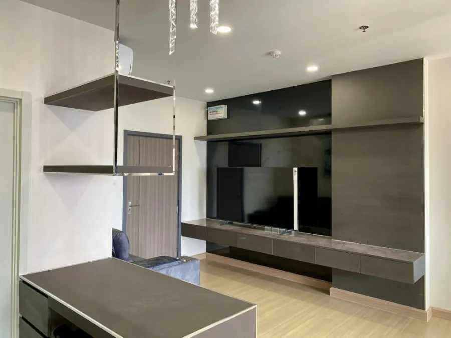 ให้เช่า Supalai Loft Prajadhipok - Wongwian Yai ห้องแต่งพร้อมอยู่ ราคาดี ครบจบที่เดียว จองเลยอย่ารอ