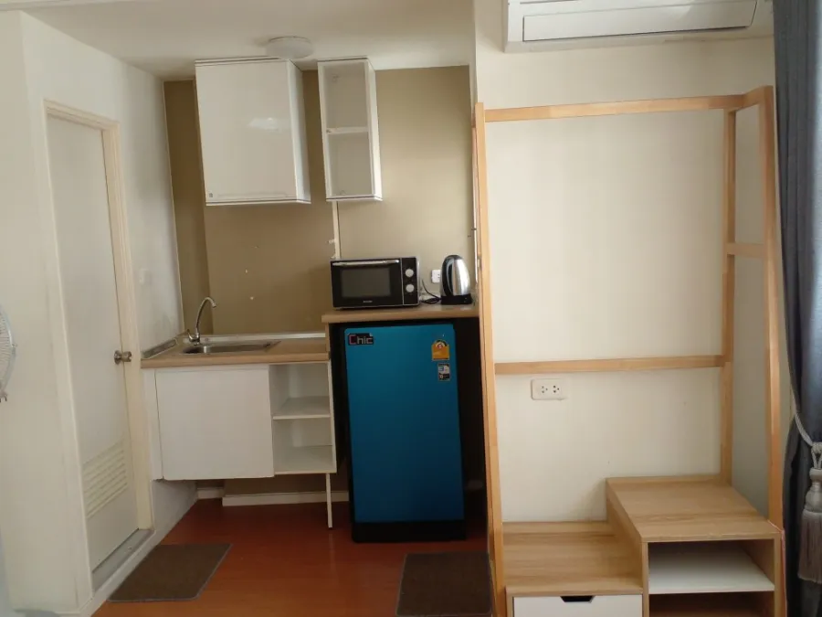 Condo for rent, Lumpini Township, Rangsit, Khlong 1, decorated in white tones, 6th floor, very good price, ready, must hurry.