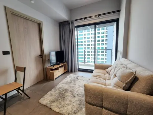 ให้เช่า The Loft asoke ห้องตกแต่งสไตล์โมเดิร์น สวยน่าอยู่มาก ดีแบบนี้ห้ามพลาดเด็ดขาด