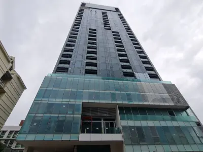 Condo The Strand Thonglor