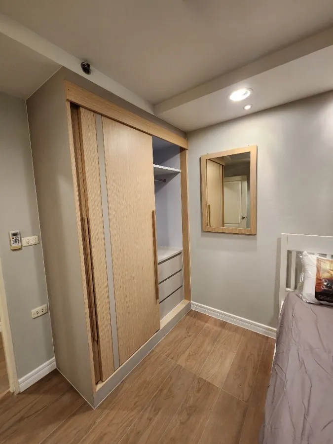 For rent!! Condo The Master Sathorn Executive Beautiful room, newly decorated in the whole room. Ready to move in immediately!!