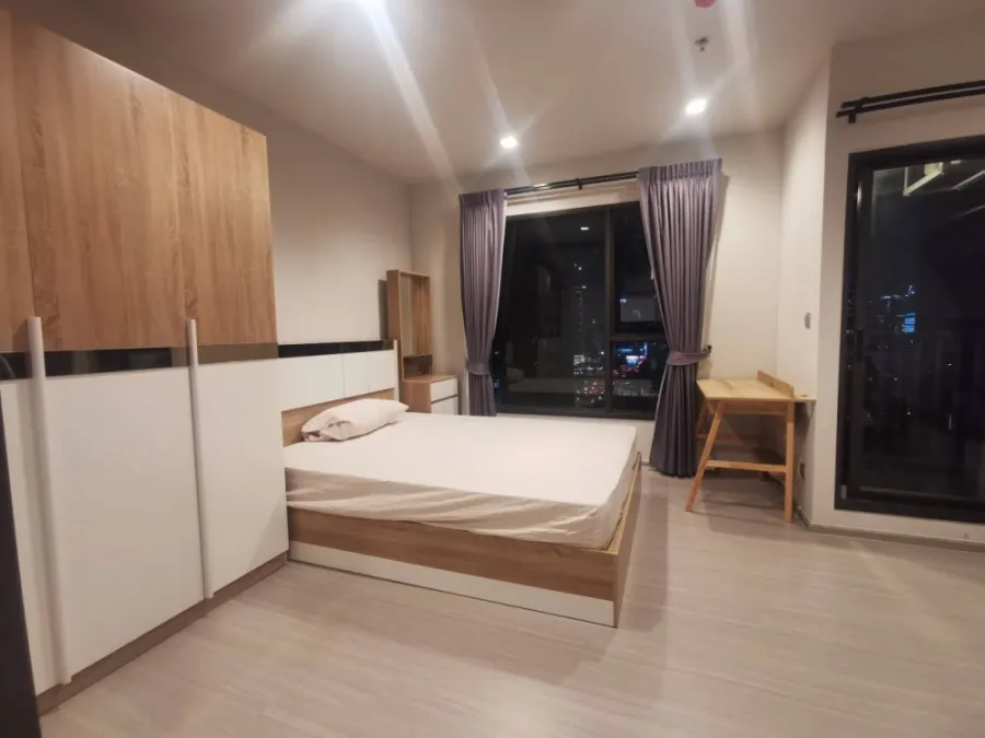 Condo for sale, for rent, Life Asoke-Rama 9, high floor, privacy, very beautiful room, don't miss it.