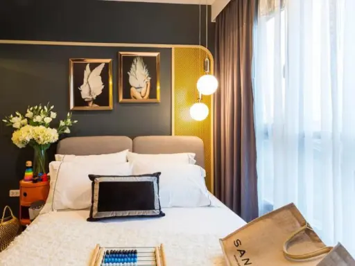 Urgent sale, The Base Park West Condo, beautiful room, fully furnished, beautiful view, very inviting.