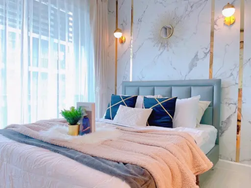 Condo for sale Espace Me Sukhumvit 77 nice decorated room The color tone is very cute. clunky wallpaper Tell me don't miss it