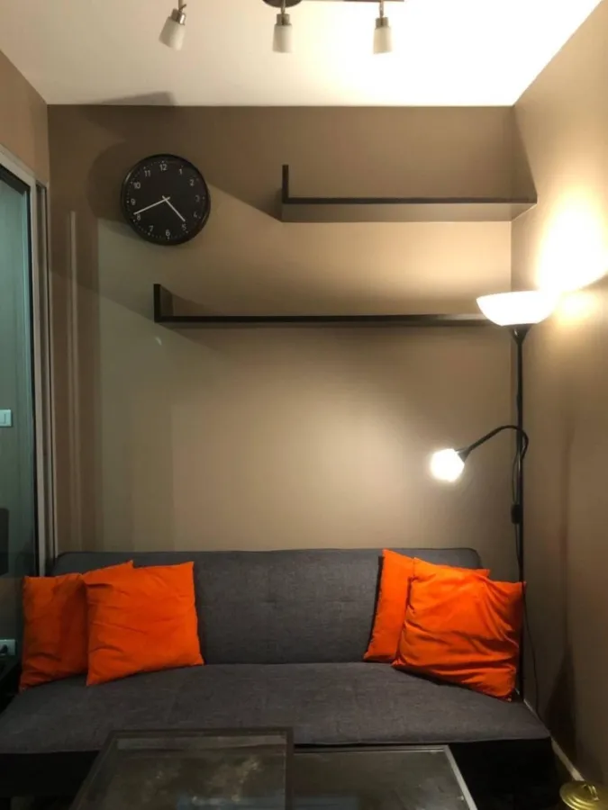 For sale: A Space has Bangna, separated rooms. Complete set of furniture Just carry one bag and move in.