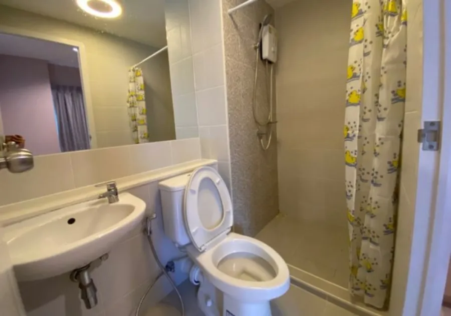 Beautiful room, satisfying tenants. It has arrived. Good price. Fully furnished. Ready to move in. Book now at Plum Condo Chokchai 4 for rent.