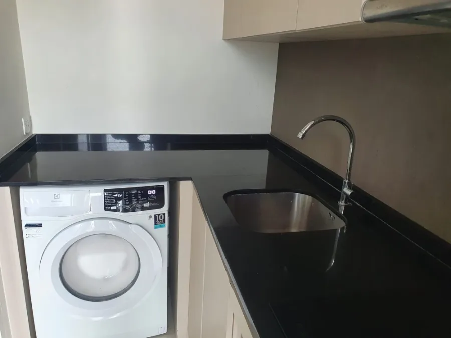Condo for sale, Chambers Cher Ratchada-Ramintra, 2 bedrooms, 1 bathroom, unblocked view, ready to move in. Book now.