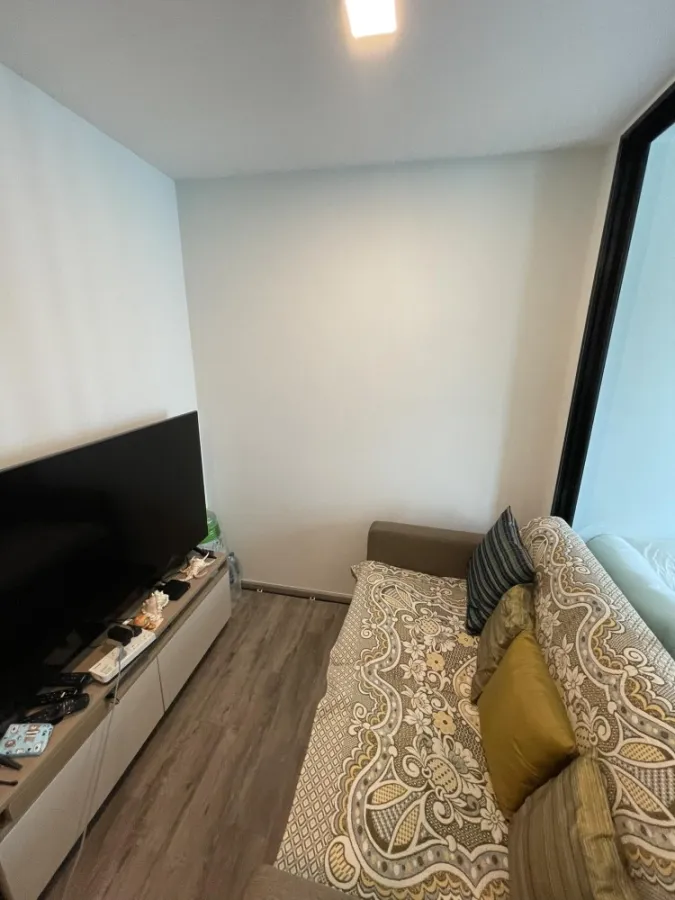 ขายคอนโด Brown Condo พหล 67 ห้องกั้นเป็นสัดส่วน ชั้น 4 วิวสระ พร้อมราคาสุดคุ้ม จองเลยจ้า