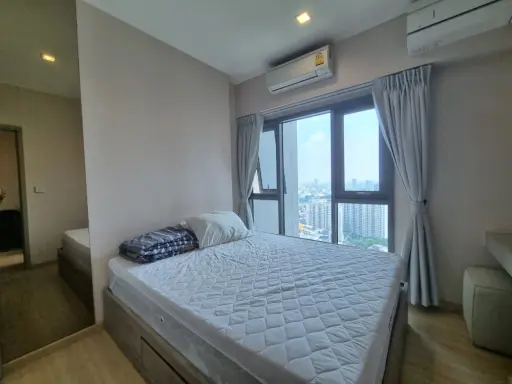 Condo for rent, Whizdom Connect Sukhumvit, fully furnished, open kitchen, ready to move in, can't miss it.