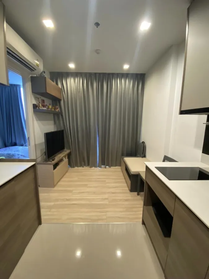 For sale, for rent, The line Phahon-Pradipat. The room is ready to move in. Affordable price Complete in one place Hurry and make a reservation.