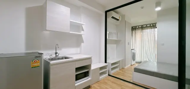 ขาย คอนโด The Cabana Modern Resort Condominium ชั้น 4 ห้องกั้นเป็นสัดส่วน โทนขาวสบายตา รีบจับจองเลย images