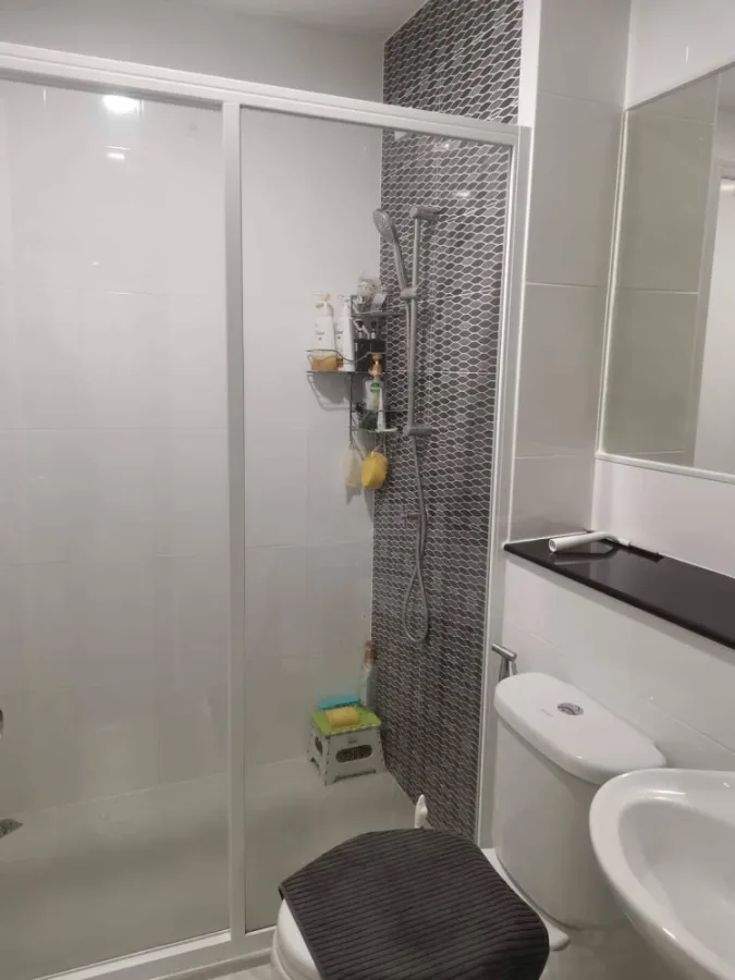Condo for sale, The Crystal Bliss Rattanathibet, empty room, not too expensive, room decorators shouldn't miss this room.