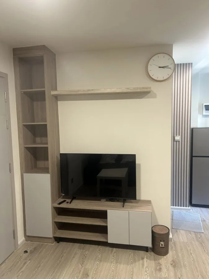 For rent: Cave Town Island, 6th floor, Caribbean pool view, beautiful view, fully furnished room, interested, hurry and book now, don't miss out.