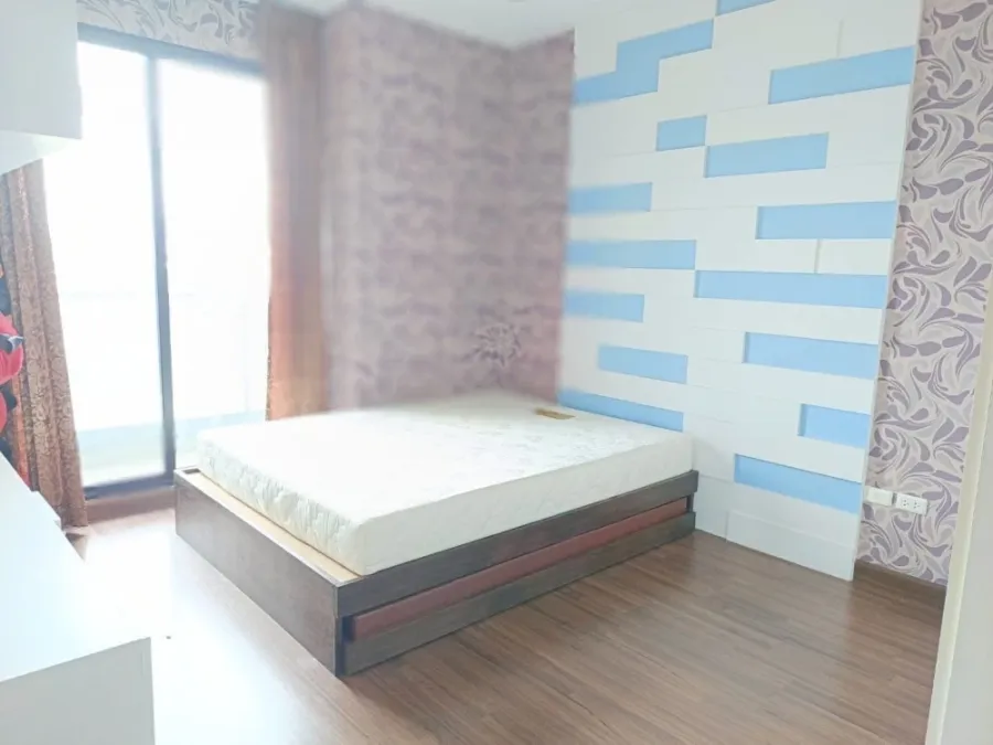 For sale Supalai Premier Ratchathewi, corner room with privacy, comes with a lot of usable space, good ventilation, don't miss it.