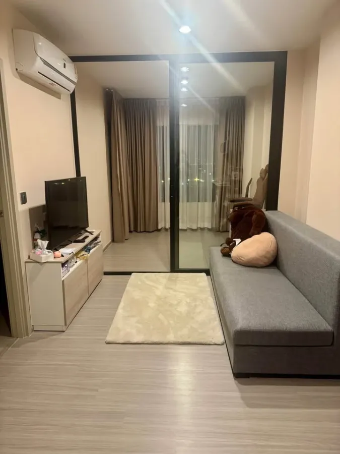 For sale: Aspire Erawan Prime, high floor, beautiful view, quiet, not crowded, fully furnished! Hurry and grab it now!