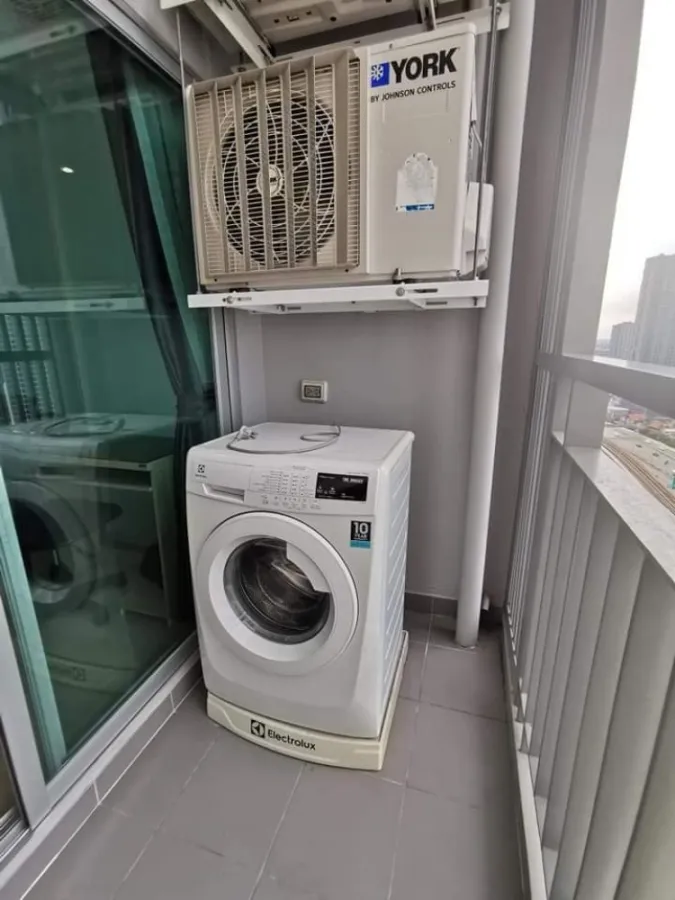 Condo for rent, The Tempo Grand Sathorn-Wutthakat, high floor, clear city view, complete electrical appliances, don't miss it.
