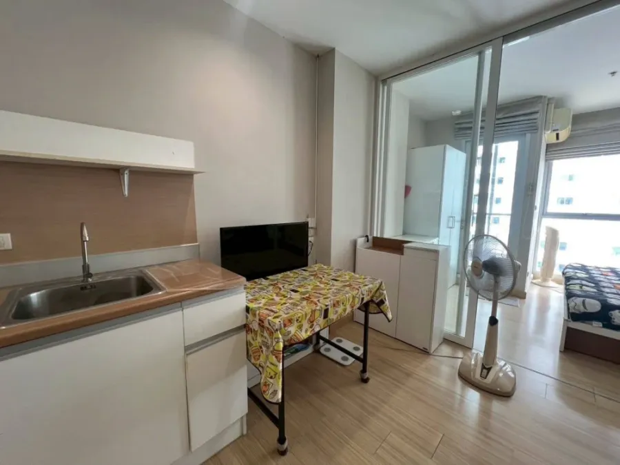 ให้เช่า CU Terrace ห้องน่าอยู่ ชั้น 17 ทำเลดี มาพร้อมเฟอร์นิเจอร์และสิ่งอำนวยความสะดวกครบครัน รีบจองเลย