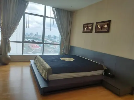 For sale: Chao Phraya House, 21st floor, river view, fully furnished room, ready to move in, hurry and book now, don't miss out.