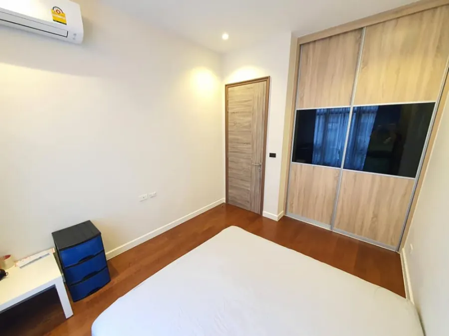 Condo for rent, Mayfair Place Sukhumvit 50, beautiful room, fully furnished, ready to move in. Hurry up.