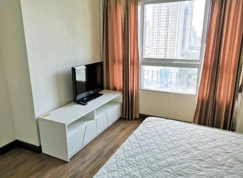 ให้เช่า Q House Condo Sathorn ห้องกว้างขวาง พื้นที่ใช้สอยจุใจ รีบมาจับมาจองได้แล้ววันนี้ อย่ารอช้า