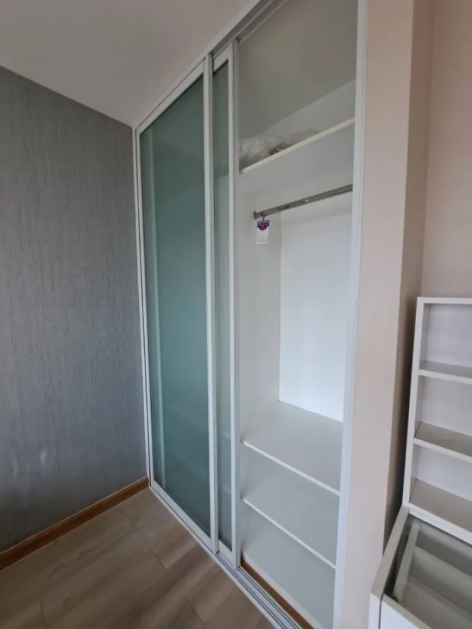 For rent: The Maple Ratchada-Ladprao, 6th floor, open view, airy, comfortable, fully furnished, nice to live in, book now, don't miss out.