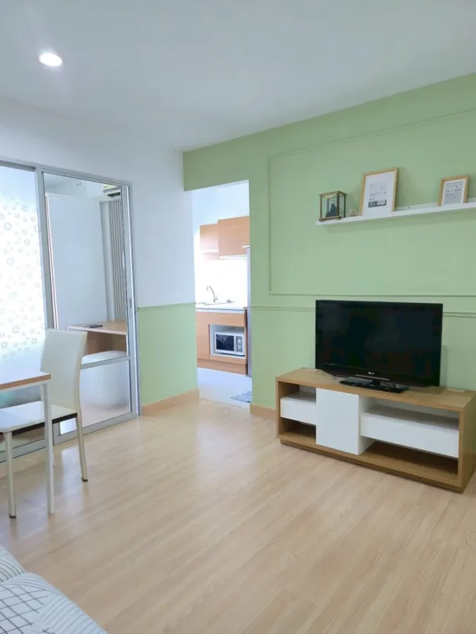 For rent: The Niche ID Rama 2. Comfortable room, affordable price, and complete amenities. Book now!