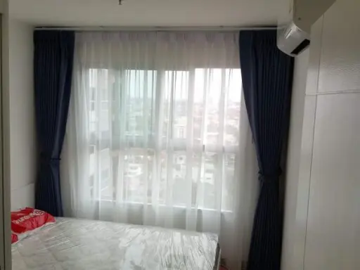 Urgent sale, The Trust Condo Ngamwongwan, high floor, north, beautiful view, cool breeze all day, hurry to buy, if you are slow, you will miss it.