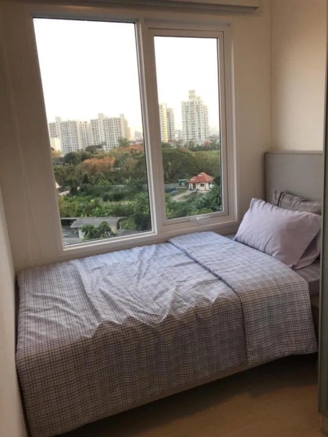 For sale: Chapter One Eco Ratchada-Huai Khwang, 2 bedrooms, complete electrical appliances. Make a reservation and you won't be disappointed for sure.