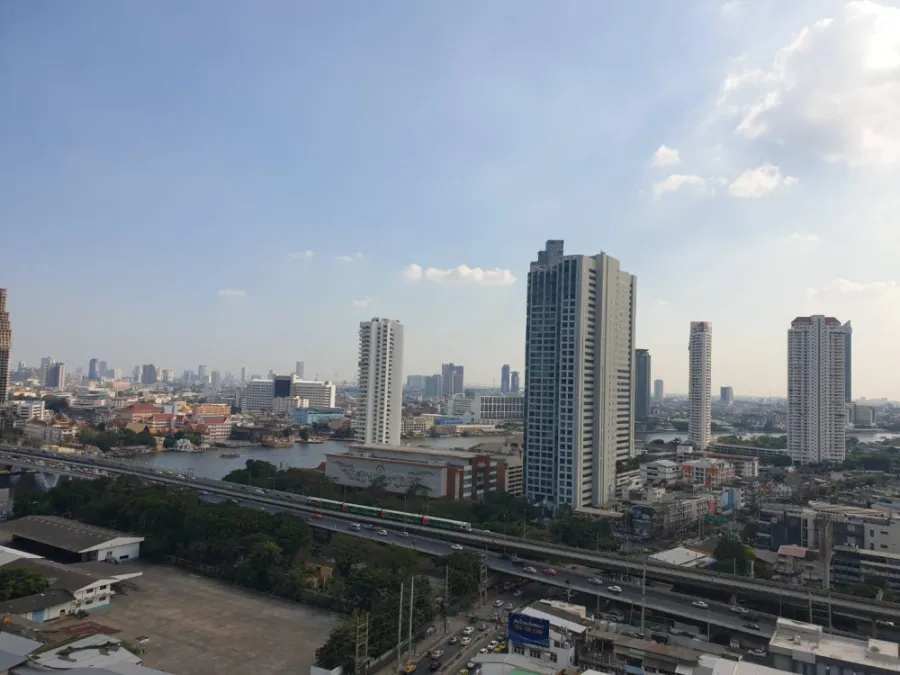 Condo for sale, rent, The Lighthouse Sathorn - Charoen Nakhon, river view, city view, ready to move in.
