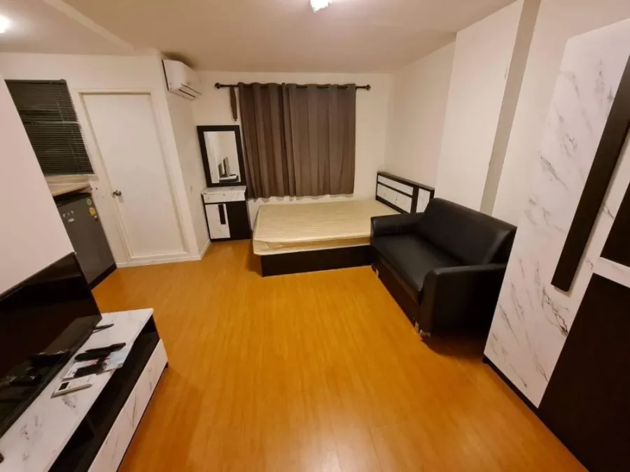 For rent: Lumpini Township Rangsit Klong 1, 7th floor, fully furnished, very livable. Book now!