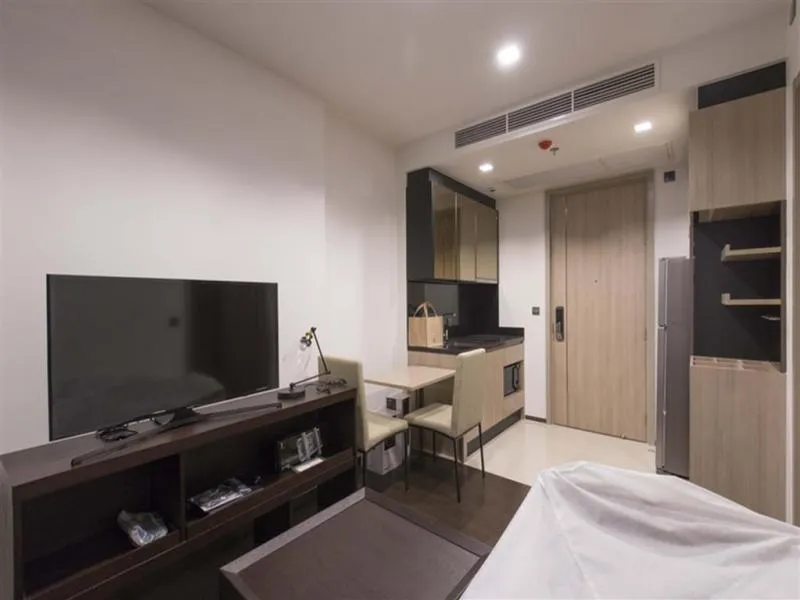 For rent The Line Ratchathewi ห้องใหม่ๆๆแบบนี้หาที่ไหนได้อีกเล่า 1 นอน 1 น้ำ ขนาด 32 ตารางเมตร