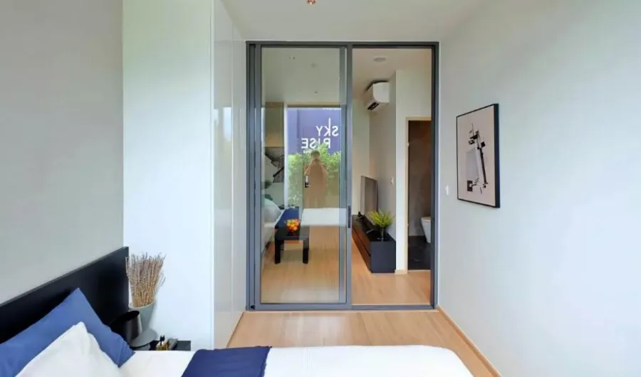 ขายดาวน์ Skyrise Avenue Sukhumvit 64 ชั้น 6 ห้องสีขาว สบายตา กั้นกระจกแยกเป็นสัดส่วน จองก่อน ได้ก่อน