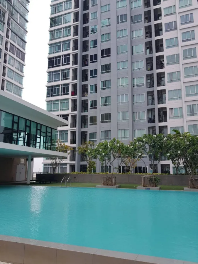 For rent The Sky Sukhumvit, fully furnished. Electrical appliances are ready, don't wait.