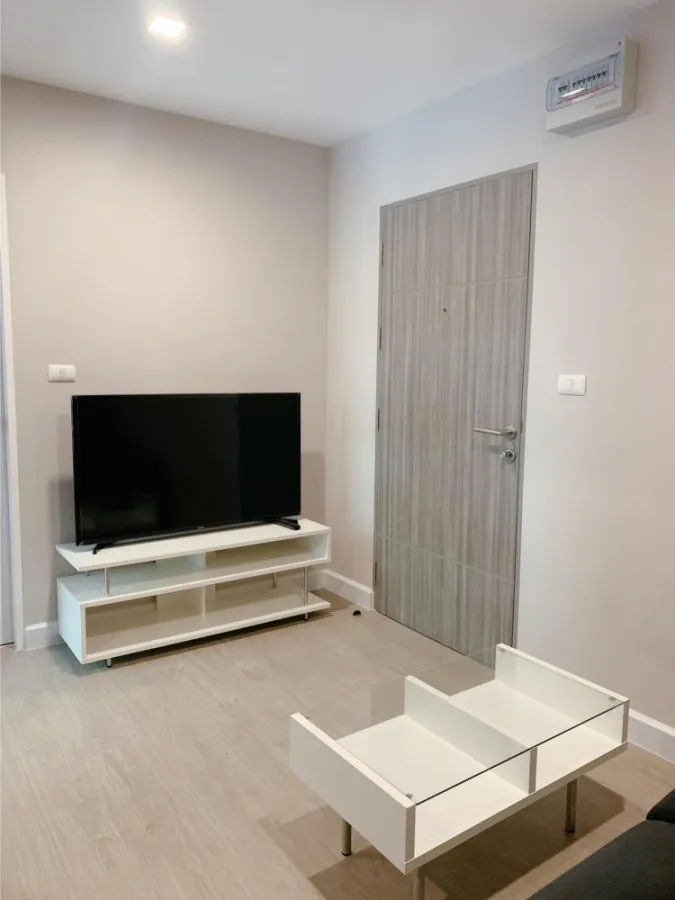 ให้เช่า เมโทรลักซ์ รัชดา ห้องพร้อมอยู่ fully furnished ใกล้รถไฟฟ้า เดินทางสะดวก ห้ามพลาด